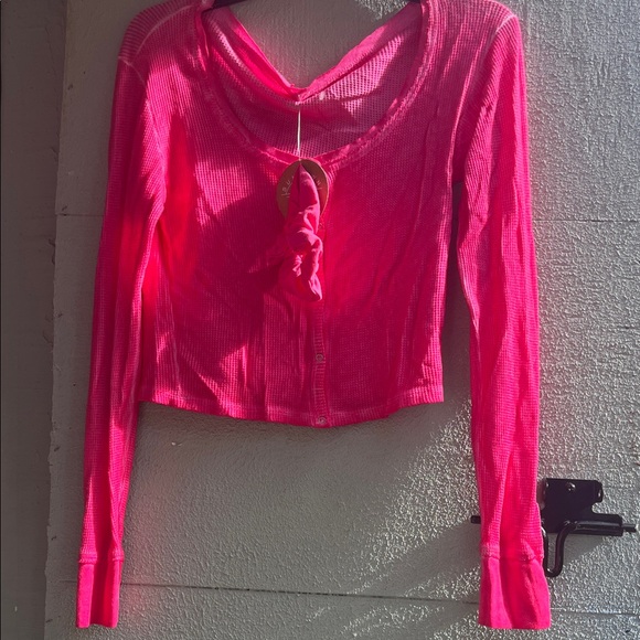 Splendid Hot Pink Long Sleeve Blouse - Picture 1 of 2